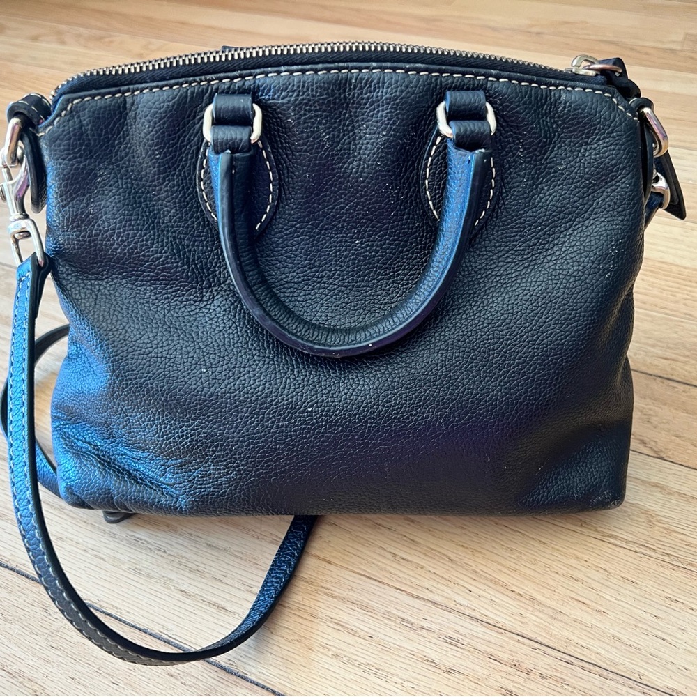DOONEY & BOURKE SMALL BLACK LEATHER CROSSBODY BAG - Picture 7 of 9